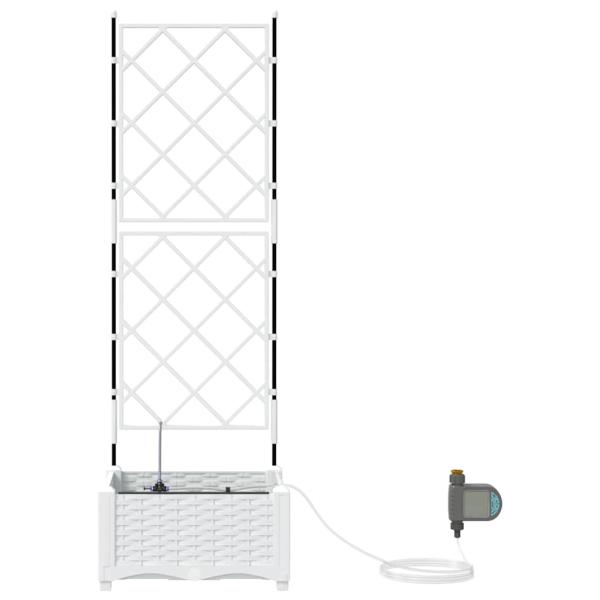 Gartenpflanzen mit Bewässerungssystem Weiß