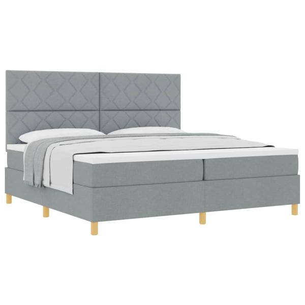 Boxspringbett mit Matratze Hellgrau 200x200 cm Stoff