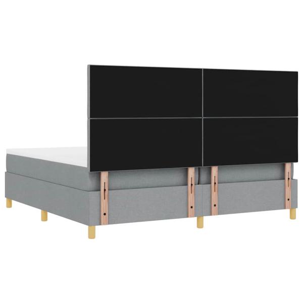 Boxspringbett mit Matratze Hellgrau 200x200 cm Stoff