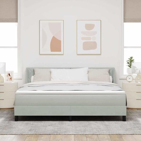 Boxspringbett mit Matratze Hellgrau 180x200 cm Samt