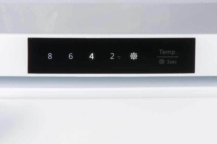 DOMO DO91122 Standkühlschränke mit Gefrierfach, 55,5 cm breit, 120 L, Supergefrierfunktion, LED-Display, weiß
