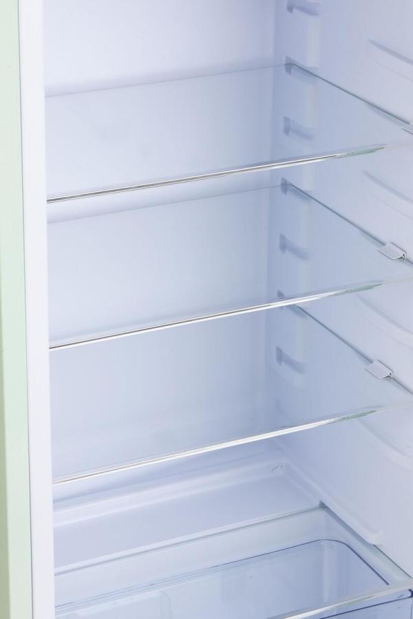 DOMO DO91701R Stand Retro Kühl-Gefrierkombination, 54 cm breit, 218 L, mintgrün