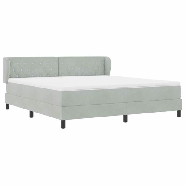 Boxspringbett mit Matratze Hellgrau 180x200 cm Samt