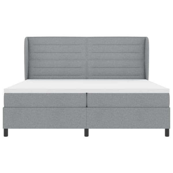 Boxspringbett mit Matratze Hellgrau 200x200 cm Stoff