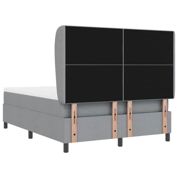 Boxspringbett mit Matratze Hellgrau 140x200 cm Stoff