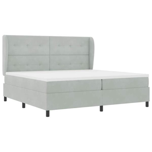 Boxspringbett mit Matratze Hellgrau 200x200 cm Samt