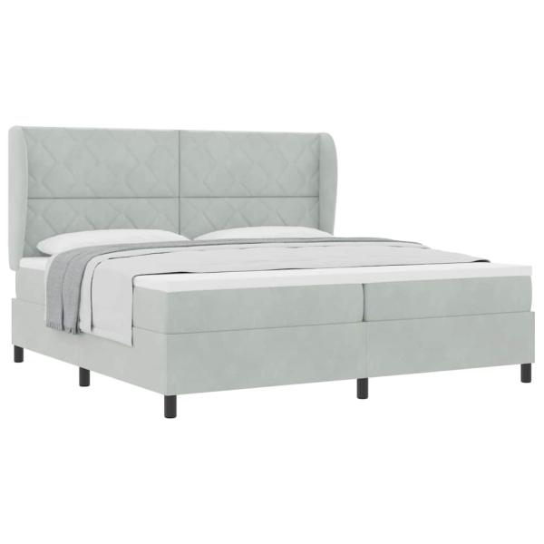 Boxspringbett mit Matratze Hellgrau 200x200 cm Samt