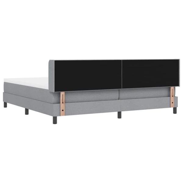 Boxspringbett mit Matratze Hellgrau 200x200 cm Stoff