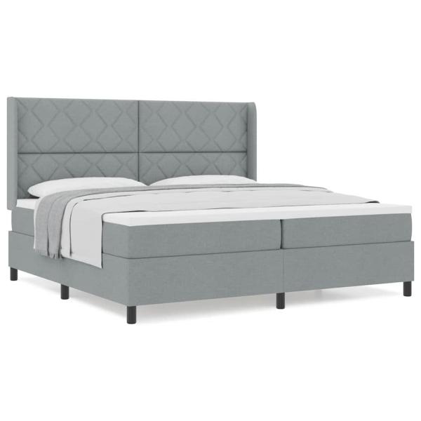 Boxspringbett mit Matratze Hellgrau 200x200 cm Stoff