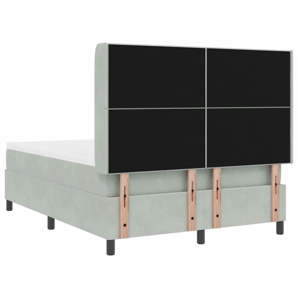 Boxspringbett mit Matratze Hellgrau 160x200 cm Samt