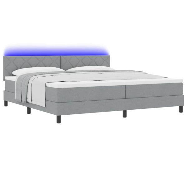 LED Boxspringbett mit Matratze Hellgrau 200x200 cm Stoff