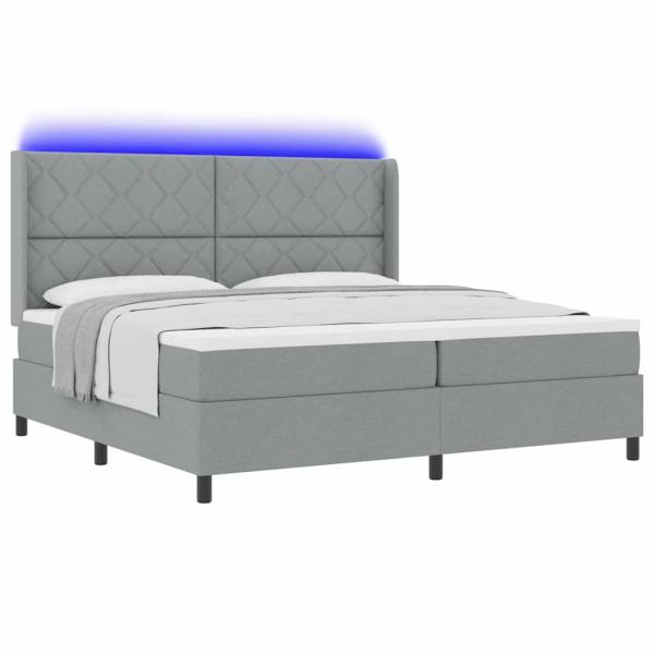 LED Boxspringbett mit Matratze Hellgrau 200x200 cm Stoff