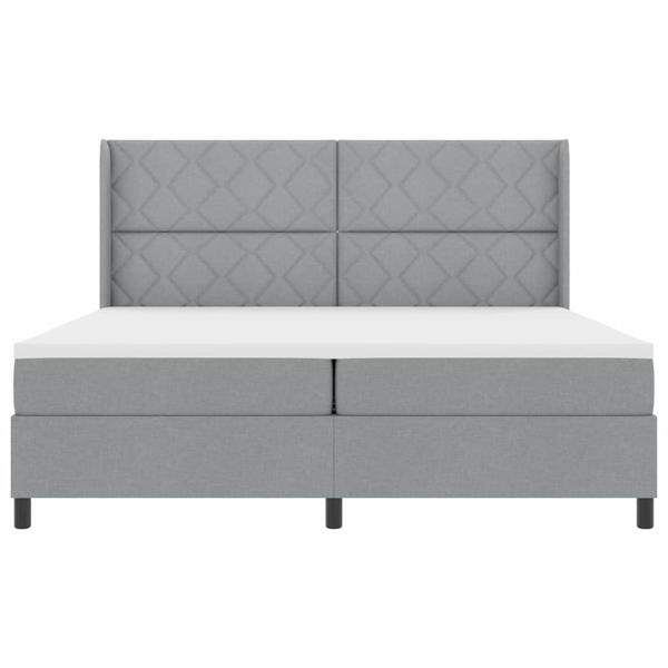 LED Boxspringbett mit Matratze Hellgrau 200x200 cm Stoff