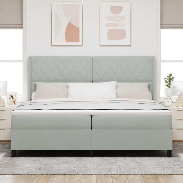 LED Boxspringbett mit Matratze Hellgrau 200x200 cm Samt