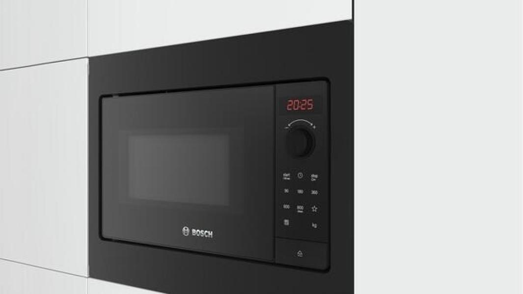 Bosch BFL523MB4 Serie 2 Einbau Mikrowelle, 800 W, 20 L, AutoPilot 7, Reinigungsunterstützung, QuickStart, Schwarz