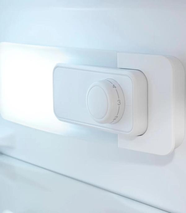 Exquisit KS320-V-H-040D Stand Vollraumkühlschrank, 54,5 cm breit, 242 L, LED Beleuchtung, weiß