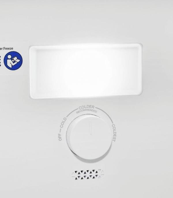Exquisit KGC250-85-NF-040D Stand Kühl-Gefrierkombination, 54 cm breit, 247 L, NoFrost, LED Beleuchtung, weiß