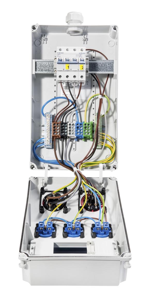 ARDEBO.de - Wandverteiler Wolfsburg Eingang M32 oben, FI