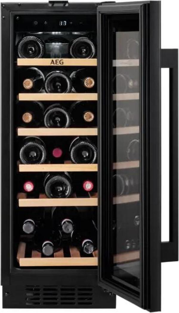 AEG AWUS020B5B 5000 Weintemperierschrank, 29,5 cm breit, 20 Standardweinflaschen, LED Beleuchtung, 6 Holzablagen, schwarz