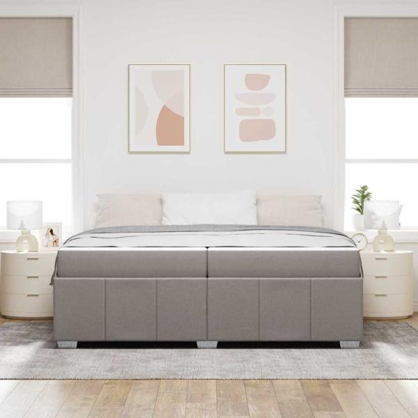 Bettgestell mit Matratze Taupe 200 x 200 cm Stoff