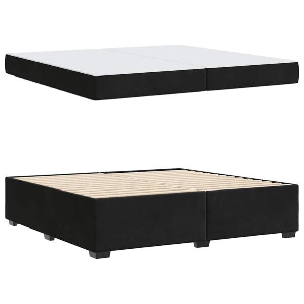 Bettgestell mit Matratze Schwarz 200 x 200 cm Samt