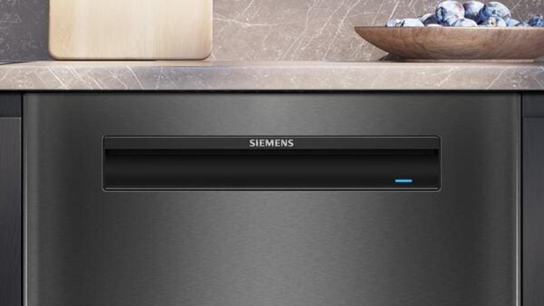 Siemens SN15EC06CS iQ500 Unterbau-Geschirrspüler, 60 cm breit, 14 Maßgedecke, autoOpen dry, varioSpeed Plus, Connect-App, Programm-Assistent, Gebürsteter schwarzer Stahl Anti-Fingerprint