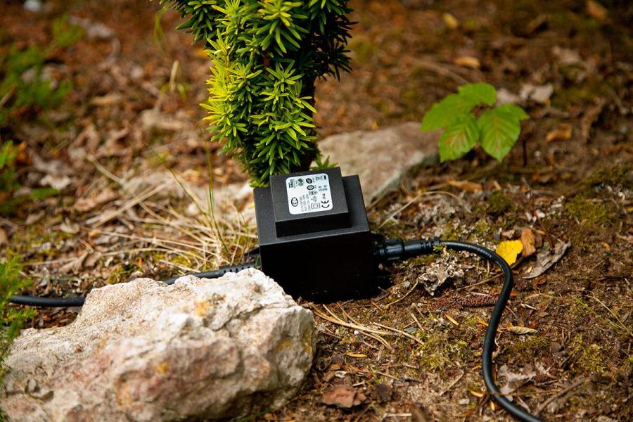 EVN Trafo 12V/AC, 30-60W, IP44, Primär: 230-240V/AC, Sekundär: Buchse für IP44-Stecksystem (ABT060)