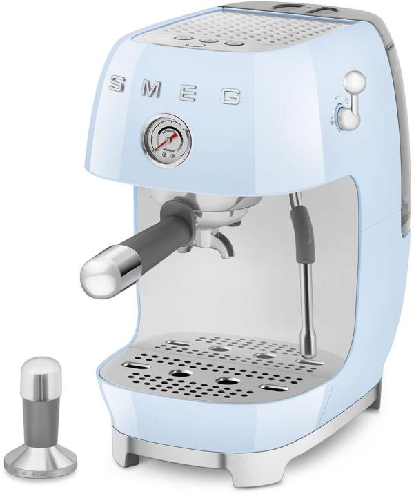 Smeg ECF03PBEU 50"s Style Premium-Siebträger-Espressomaschine, 1.650 W, 15 bar, Thermoblock-Heizsystem, Cappuccino-Dampffunktion, Cold Brew Funktion, 1,4 l Wassertank, Pastellblau