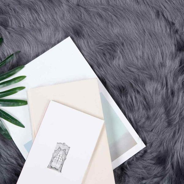 Kunstfell Schaffellteppich Anthrazit 60 x 90 cm Polyester