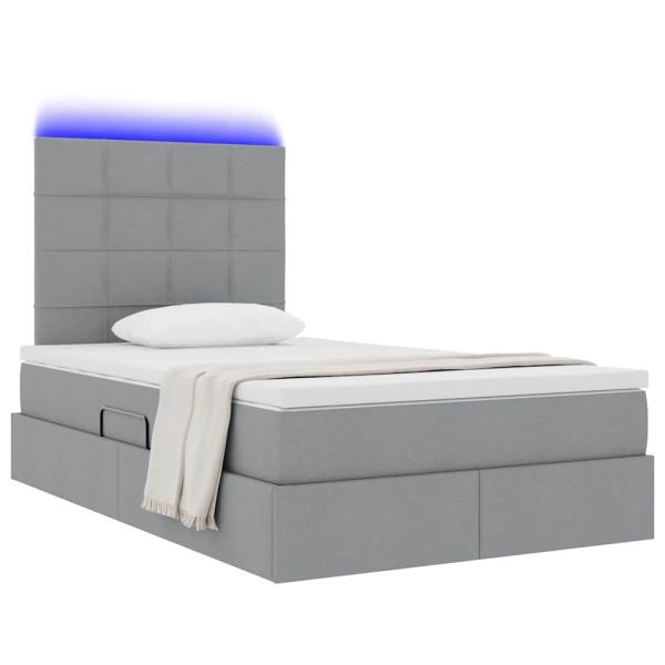 LED-Speicherbett mit Matratze Hellgrau 120 x 200 cm Stoff