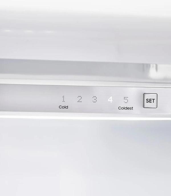 Exquisit KGC195-65-NF-330E Stand Kühl-Gefrierkombination, 48,5 cm breit, 193 L, NoFrost, silber