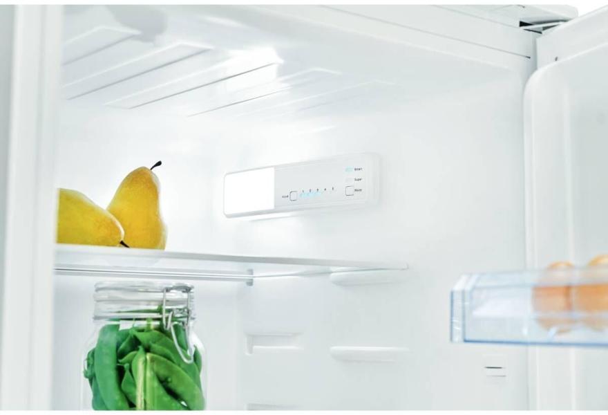 Bomann KSE 7812 Einbau-Kühlschrank, Nutzinhalt 181 Liter, SMART Funktion, weiß (778120)