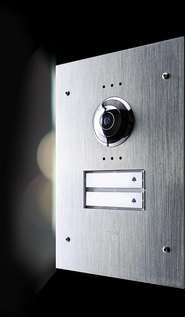 M-E Vistadoor VDV 920 Compact Video-Außenstation, Unterputz, 2-Familienhaus (40911)