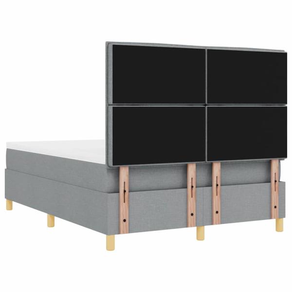 LED Boxspringbett mit Matratze Hellgrau 140 x 190 cm Stoff