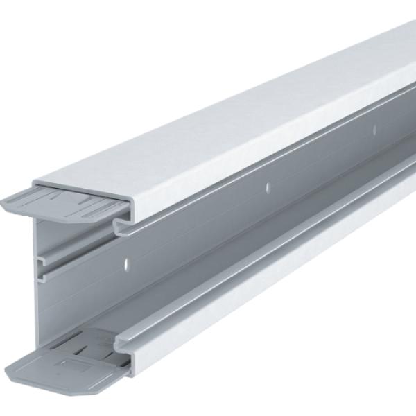 OBO Bettermann Geräteeinbaukanal mit Bodenlochung 70x110x2000, PVC, reinweiß, RAL 9010 (2 m)