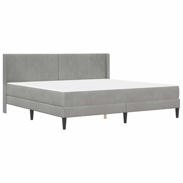 Bettgestell mit Matratze Hellgrau 180 x 200 cm Samt