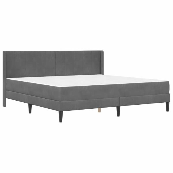 Bettgestell mit Matratze Dunkelgrau 200 x 200 cm Samt