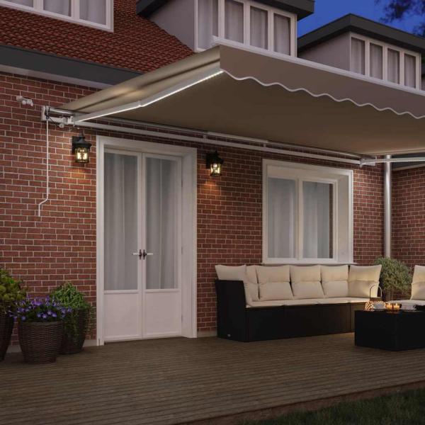 Einziehbare Markise Beige 500 x 350 cm Polyester und Metall