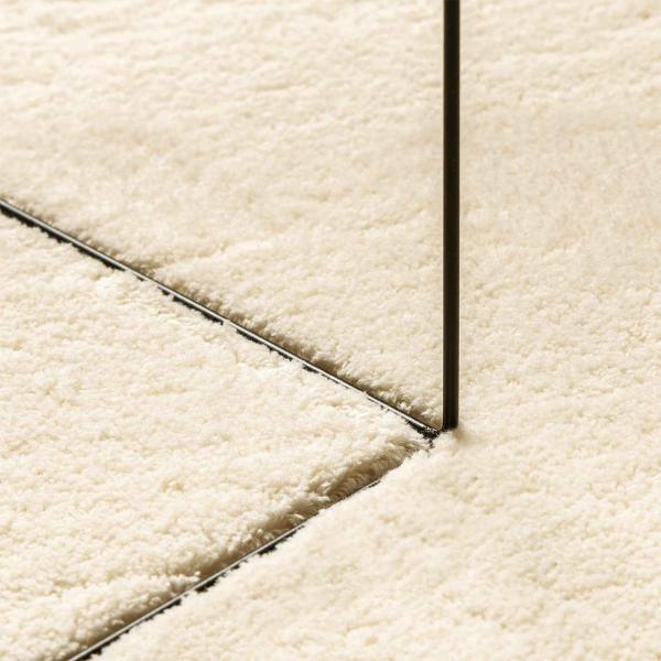 Mittlerer Flor weicher und waschbarer Teppich HUARTE Creme