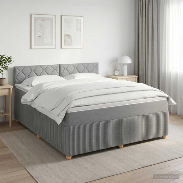 Boxspringbett mit Matratze Hellgrau 180 x 200 cm Stoff