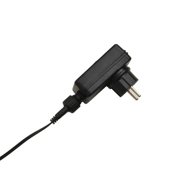 Aufblasbarer Weihnachtsmann und Schneemann Deko Bogen LED 223cm