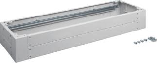 Hager FZ935SD Sockelleisten, univers, 200x400mm (HxT), für Schrankbreite 1350mm, Schutzklasse II